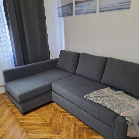 Emerald Apartment Budapest Luaran gambar